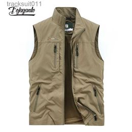 Men's Vests FOJAGANTO New Men's Leisure Vest Solid Colour Tooling Style Waistcoat Thin Fishing Hiking Multi-Pocket Casual Loose Vest for Men L230925