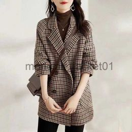 Women's Suits Blazers Woolen Coat Vintage Houndstooth Blazer Women Fall Fashion Korean Slim Plaid Suit Loose Luxury Design Double Breasted Jacket J230925