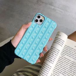 Luxury Phone Cases Designer Colourful Phonecase Letters Case Shockproof Cover For Apple 14Pro 12Promax 13 11 7plus YA Couple Cellphone CoverS