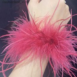 Charm Bracelets Real Ostrich feather cuff plumes bracelet for women white Cuffs pens Shirt with feathers girls fur cuffs ornament boa plume Q230925