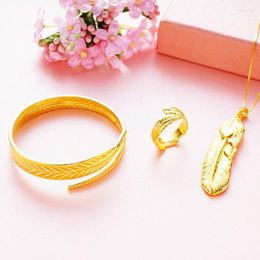 Chains Gold Plated Love Feather Necklace For Women Bracelet Jewelry Ring Lengthening High Grade Clavicle Chain Product