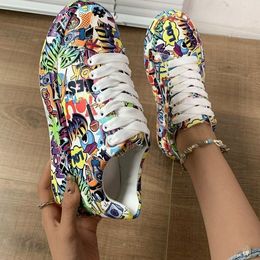 Dress Shoes Spring and Autumn Women s Fashion 2023 Small White Thick Sole Casual Colourful Painted Candy Sports 230925