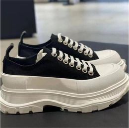 Platform Trainers Bottom Heightened Canvas Shoes for Men and Women Couple Models Lace-up Casual Spring and Autumn New Running shoes casual shoes Low High Sneakers