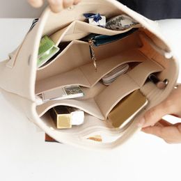 Cosmetic Bags Cases Multi-Pocket Felt Bag High Capacity Makeup Handbag Organiser Travel Inner Purse Portable Cosmetic Bags Storage Tote 230925