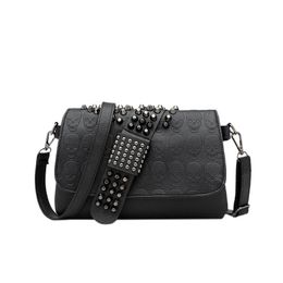 Vintage Brand Rivet Designer Messenger Bag Women Shoulder Crossbdoy Bag Fashion Skull Punk Bag Ladies Flap Handbags