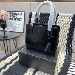 New Tote Handbags Women Famous Brand Designer Shoulder Bags Purse and Handbags Bucket PU Leather Women Luxury Handbags