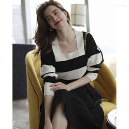 Women's Sweaters Black And White Stripe Knit Sweater For Classic Large Square Collar Knitwear Female Slim Loose Knitting Pullovers Top