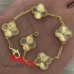 Luxury Designer Link Chain Bracelet Four-leaf Cleef Clover Womens Fashion 18k Gold Bracelets Jewelry U6 16xw9 17