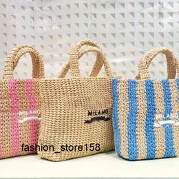 Shopping Bags Handwoven straw tote bag OP24 for women 2023 summer new trend large capacity niche design leisure beach resort fashion allpurpose underarm handbag OQB