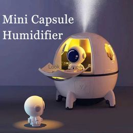 Humidifiers New Astronaut Air Humidifier 220Ml Ultrasonic Aroma Essential Oil Diffuser LED Light USB Mist Sprayer Gifts Purple A YQ230928