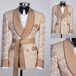 Floral Jacquard Mens Wedding Tuxedos Slim Fit Champagne Shawl Lapel Double Breasted Jacket 2 Pieces Black Pants