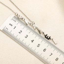 Brand Designer Pendants Necklaces Crystal Pearl Back Strap Gold Plated Stainless Steel Letter Choker Pendant Necklace Chain Jewelry