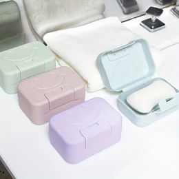 Soap Dishes 1Pc Smiley Face Soap Box Portable Travel Soap Case Sealed Waterproof Container Cover Lock Dish Dormitory Bathroom Toilet Travel 230926