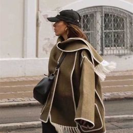 Misto lana da donna Cappotto in cashmere con giuntura da donna con sciarpa Chic manica lunga trapuntata solida giacca spessa allentata 2023 Autunno Inverno caldo streetwear