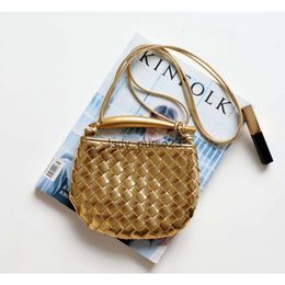 Sardine Purse Cassette Designer Bag Classic Bags Lady Woven 2024 New Cowhide Handbag Niche Design Metal Mini Wpi5