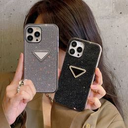 Bling Glitter Triangle Designer Phone Case for iPhone 15 14 13 12 11 Pro Max X Xs Xr 8 7 Plus Rhine Stone Full Body Protection Decoration Back Shell Cover