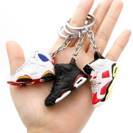 Creative 3D Mini Sneaker Shoes Keychains Men Women 17 Styles Soft PVC Basketball Sports Shoes Key Chain Bag Car Keyrings Pendant A212l