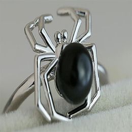 2019 New Spider Silver Rings 925 Sterling Silver Natural Black Sapphire Ring Personalized Women Wedding Party Jewelry270r