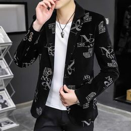 Men Corduroy Slim Fit Blazer Suit Jacket New Blazer Fashion Trend Printed Casual Men Jacket Coat Warm High Quality Men Clothing