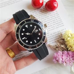 Novo masculino 40mm pulseira de borracha 116660 quartzo negócios casual mar relógio masculino com boa qualidade superior lls305d