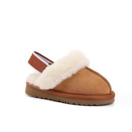 Children's snow boots female super mini snow boots winter products soft and comfortable sheepskin warm wool slippers