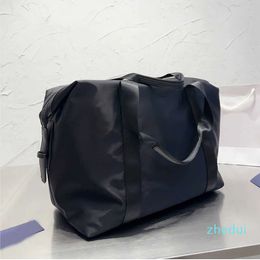 New Designers Duffel Bags Fashion Designer Bag 3 Style Men Female Travel Bags Nylon Luxurys Handbag Large Capacity Carry Luggage