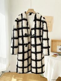 Women's Fur 2023 Winter Oversize Long Coat Women Plaid V Neck Thick Warm Fluffy Faux Teddy Jacket Trench Coats Cardigan