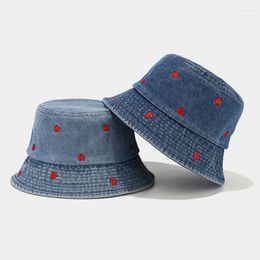 Berets Fashion Personality Small Love Embroidered Fisherman Hat Korean Internet Influencer Fashionmonger Outdoor Travel Sun Protect
