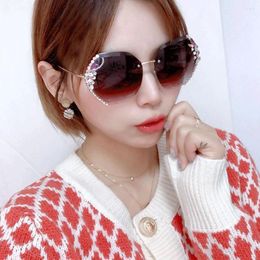 Sunglasses Luxury Vintage Rimless Rhinestone Fashion Lens Outdoor Sun Travel Female Beach Accessories Shades Glasses Gradie E1T2