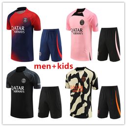 22/23/24 PSGS Trailsuit Yelek Spor Giyim Erkekleri Eğitim Takım Kısa Kollu Takım Futbol Futbol Jersey Kit Tekdüzen Chandal Yetişkin Sweatshirt Süvari