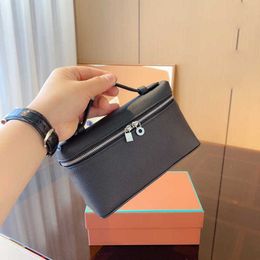 Loro Lunchbox Bag Pocket Large Capacity Totes Designer Tote Bag Women Desing Handbag Fashion Solid Colour Quality Cosmetic Bag Leather Purse