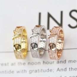 Europe America New Style Men Lady Women Titanium steel Embossed V Initials Full Diamond Lovers Rings 3 Colour Size US6-US9317i