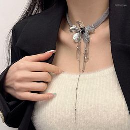 Choker Fashion Alloy Necklace Retro Silver Colour Flower Tassel Design Pendant Women Charm Earring Girls Jewellery Gifts