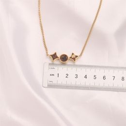 Luxury Design Necklace 18K Gold Plated Brand Stainless Steel Necklaces Choker Chain Letter Pendant Fashion Womens Wedding Jewellery 272z