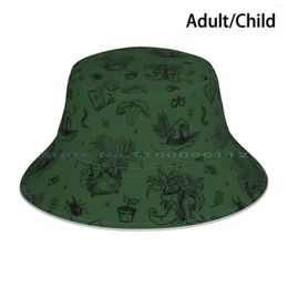 Berets Rustic Garden Witch In Green Bucket Hat Sun Cap Plant Lover Plants Lady Magic