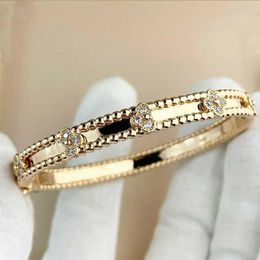 Luxury quality punk charm band bracelet with diamond flower shape for women wedding jewelry gift have box stamp PS3370A196v