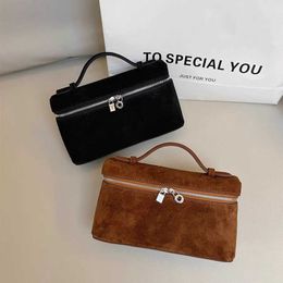 Designer Evening Bag Cosmetic Bags 2023 Autumn/winter New Top Layer Frosted Suede Lp19 Lunch Box Bag Fashion Versatile Handheld One Shoulder Crossbody Small Bag