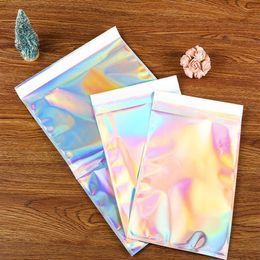 50pcs Laser Self Sealing Plastic Envelopes Mailing Storage Bags Holographic Gift Jewellery Poly Adhesive Courier Packaging Bags252E