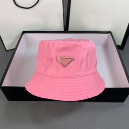 Designer Women Wide Brim Hats Summer Six Color Fish Hat Hip-hop Street Fashion Luxury P Triangle Men229i