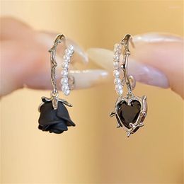 Dangle Earrings Asymmetric Black Rose Heart Drop For Women Female French Vintage Pearl Tassel Earring Girls Fashion Luxury Jewelry Gift