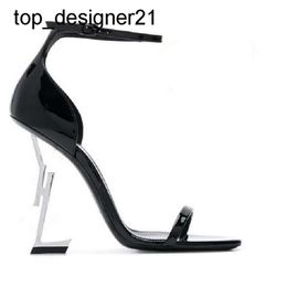New 23ss Women's Dress Shoes High Heels Women's Designers Real Leather Shoes Women's Sandals Wedding Black Red 10cm High Heels