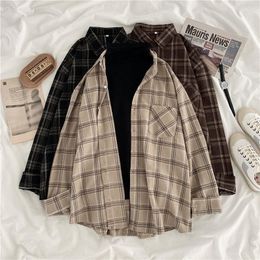 Women's Polos Vintage Loose Plus Size Plaid Shirt For Autumn Button Up Tops Casual Oversized Korean Style Long Sleeve Outwear