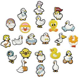 Shoe Parts Accessories Duck Charms For Clog Cute Cartoon Charm Bracelet Wristband /Birthday/Party/Gifts Teens Women Men Drop Delivery Otauw