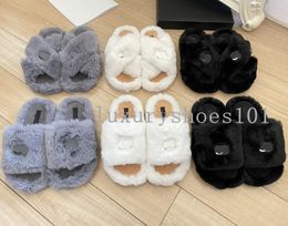 Designer-Hausschuhe für Damen, hochwertige Pelz-Slipper, luxuriöse, flache Sandalen, Tweed-Stoffe, genarbtes Kalbsleder, laminiertes Lammfell, klassische Winter-Strand-Leder-Slipper