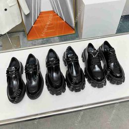 Designer Monolith Loafer Shoes Genuine Leather Triangle P Dress Shoes Women Black CloudbustShoe Increase Platform Sneakers Classic Patent MatteTrainers