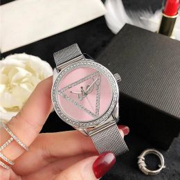 Gues venda quente marca de moda feminina menina cristal triângulo estilo aço banda metal quartzo relógio pulso atacado frete grátis reloj mujer