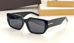 0989 Sunglasses Black Frame Smoke Lenses Mens Designer Sunglasses Shades UV400 Eyewear Unisex