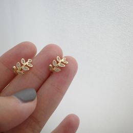 Backs Earrings Minimalist Glossy Leaves Ear Bone Clip No Pierced Zircon For Women French Fashion Teen Girl Cuff Jewellery Gifts