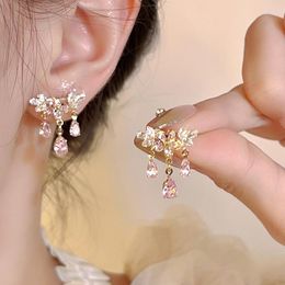 Dangle Earrings Fashion Trend Unique Design Exquisite Sweet Light Luxury Zircon Butterfly Stud For Women Jewellery Wedding Party Gifts