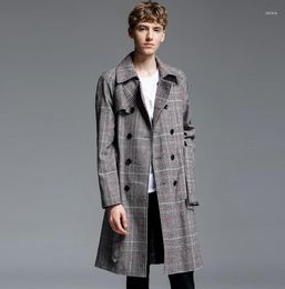 Men's Trench Coats Retro Fashion 2023 Designer Mens Lattice Man Double Breasted Long Coat Men Clothes Slim Overcoat Sleeve